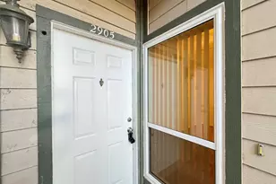 6500 Harbor Town Dr, Houston, TX 77036 - Photo 2