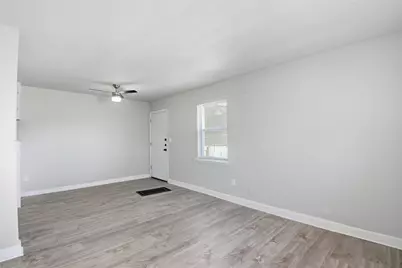 6318 Laramie Street #2, Humble, TX 77396 - Photo 4