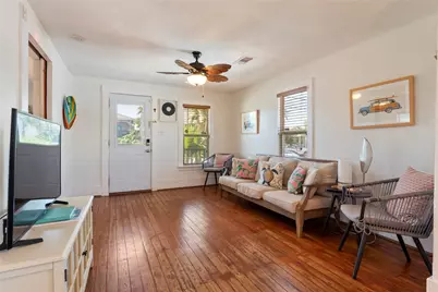 2216 Grover Avenue, Galveston, TX 77551 - Photo 4