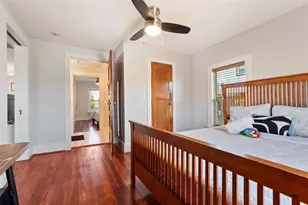 2216 Grover Ave, Galveston, TX 77551 - Photo 10