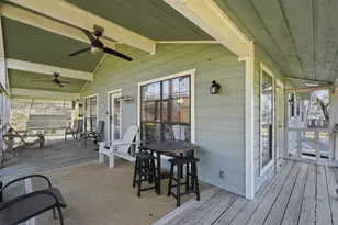 360 S Lakeside Dr, Huntsville, TX 77320 - Photo 10