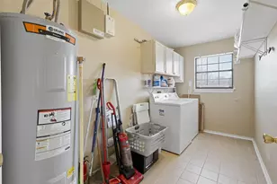 360 S Lakeside Dr, Huntsville, TX 77320 - Photo 30