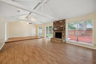 14311 Overbrook Ln, Houston, TX 77077 - Photo 4