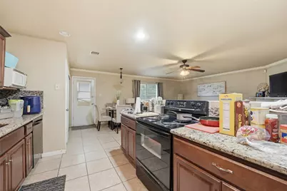 4850 Raven Ridge Dr, Houston, TX 77053 - Photo 14