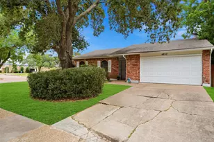 4850 Raven Ridge Dr, Houston, TX 77053 - Photo 2