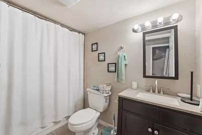 4850 Raven Ridge Dr, Houston, TX 77053 - Photo 16