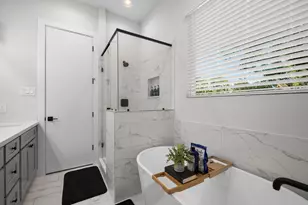 850 Elkhart St, Houston, TX 77091 - Photo 26