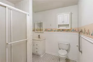 11201 Bentley St, Houston, TX 77093 - Photo 16