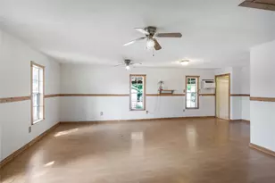 11201 Bentley St, Houston, TX 77093 - Photo 12