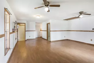 11201 Bentley St, Houston, TX 77093 - Photo 14