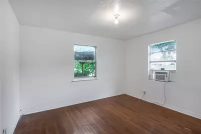 11201 Bentley Street, Houston, TX 77093 - Photo 18