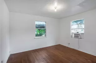 11201 Bentley St, Houston, TX 77093 - Photo 18