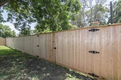 410 N Avenue D, Shiner, TX 77984 - Photo 40