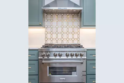 410 N Avenue D, Shiner, TX 77984 - Photo 20