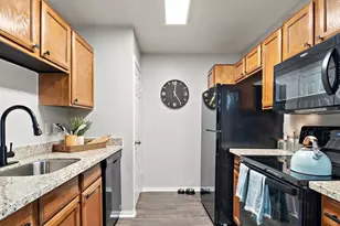 7250 W Greens Rd, Houston, TX 77064 - Photo 12