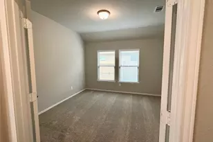 3274 Old Ironwood Dr, Conroe, TX 77386 - Photo 6