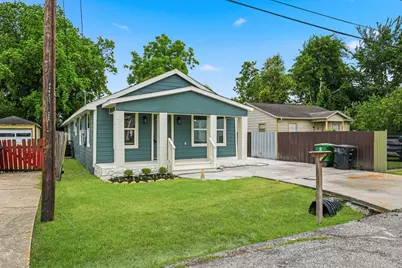 7946 Fowlie Street, Houston, TX 77028 - Photo 2