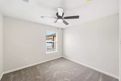 7946 Fowlie Street, Houston, TX 77028 - Photo 20