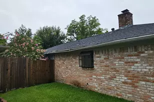 15922 Dunmoor Dr, Houston, TX 77059 - Photo 38