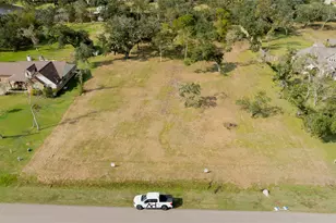 32802 Bayou Bnd, Richwood, TX 77515 - Photo 6