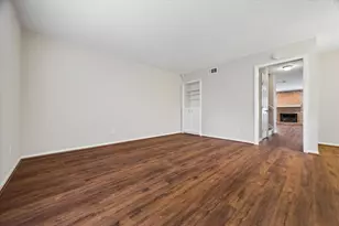 14201 Misty Meadow Ln, Houston, TX 77079 - Photo 6