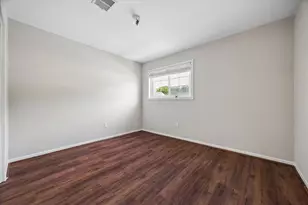 14201 Misty Meadow Ln, Houston, TX 77079 - Photo 26