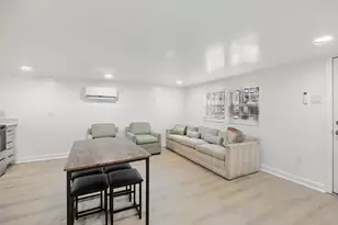 4705 Pease St, Houston, TX 77023 - Photo 44