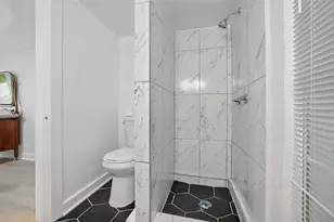 4705 Pease St, Houston, TX 77023 - Photo 48