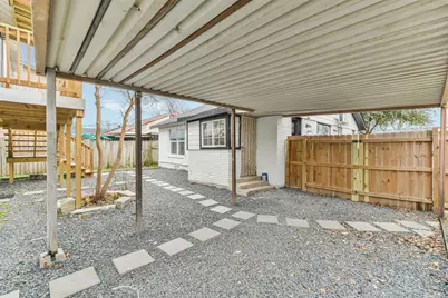 4705 Pease Street, Houston, TX 77023 - Photo 24