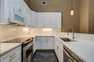 2323 Polk St, Houston, TX 77003 - Photo 18