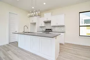 90 Burress St, Houston, TX 77022 - Photo 12