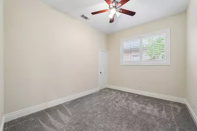6011 Katie Leigh Lane, Sugar Land, TX 77479 - Photo 32