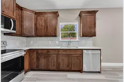 905 B W Virginia Street, Navasota, TX 77868 - Photo 4