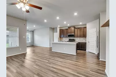 1813 Kingsford Prairie Court, Pearland, TX 77089 - Photo 12