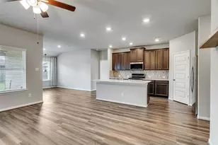 1813 Kingsford Prairie Ct, Pearland, TX 77089 - Photo 12