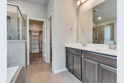 1813 Kingsford Prairie Court, Pearland, TX 77089 - Photo 24