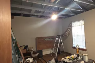 6906 Bethune Dr, Houston, TX 77091 - Photo 6