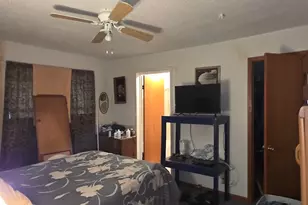 6906 Bethune Dr, Houston, TX 77091 - Photo 4