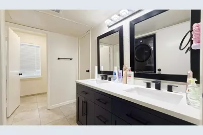 9809 Richmond Avenue #C13, Houston, TX 77042 - Photo 6