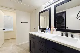 9809 Richmond Ave, Houston, TX 77042 - Photo 6