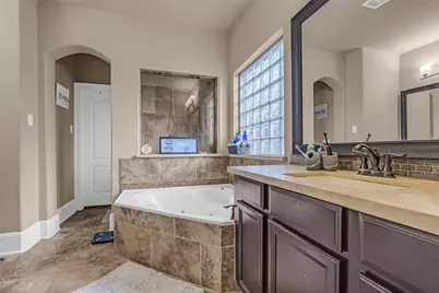 26117 Gallant Knight Lane, Kingwood, TX 77339 - Photo 20