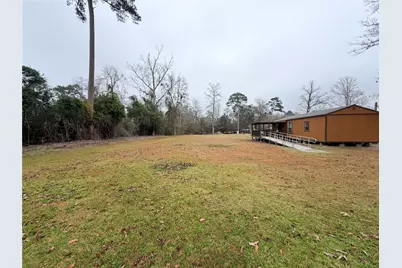 385 County Road 4547, Spurger, TX 77660 - Photo 16