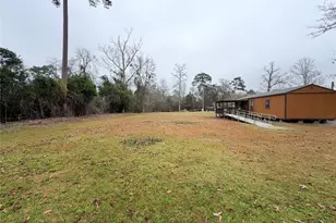 385 County Rd 4547, Spurger, TX 77660 - Photo 16