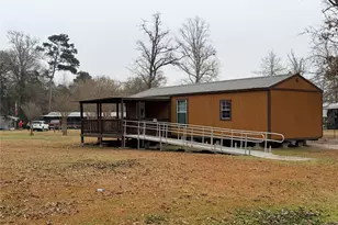 385 County Rd 4547, Spurger, TX 77660 - Photo 18