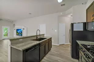 18716 Stewart Hill Dr, Montgomery, TX 77356 - Photo 6