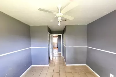 705 Inwood Drive, Baytown, TX 77521 - Photo 10