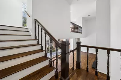 7629 Del Monte Drive, Houston, TX 77063 - Photo 18