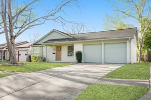 5323 Manor Creek Ln, Houston, TX 77092 - Photo 2