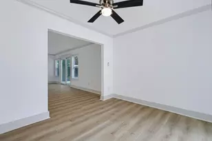 2016 N Red Cedar Cir, The Woodlands, TX 77380 - Photo 16