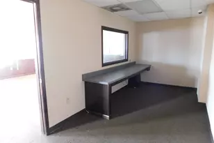 202 N Mechanic St, El Campo, TX 77437 - Photo 8